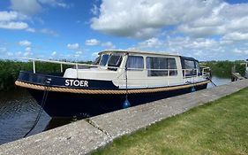 Boat Stoer unieke B&B ervaring - niet om mee te varen - lees hostprofiel-read host profile